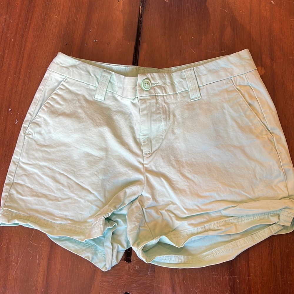 Magellan Outdoors Womens XS light blue shorts. NWOT. Smoke free home.